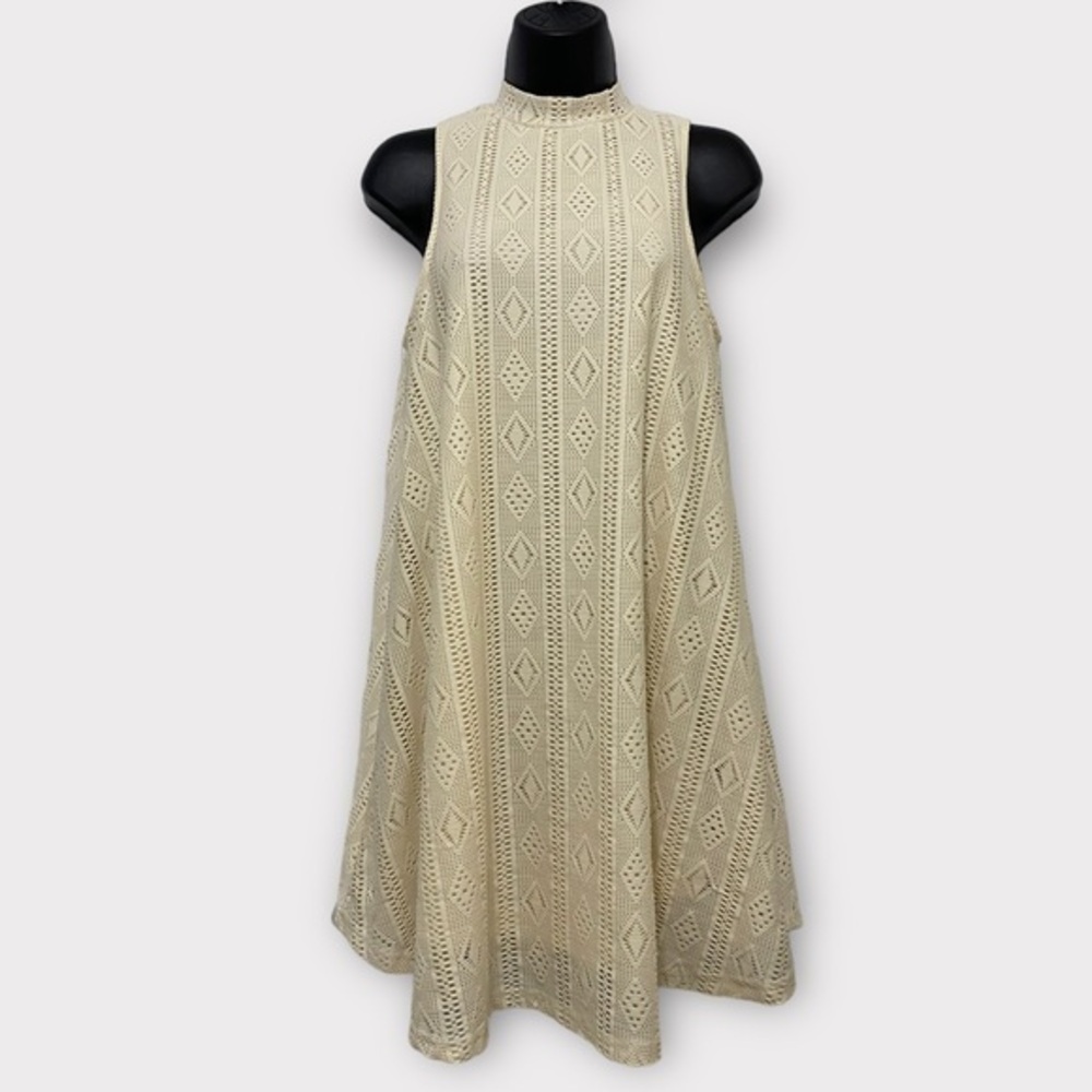 Lily Rain Cream Sleeveless Mock Neck Eyelet Boho Dress Size Small